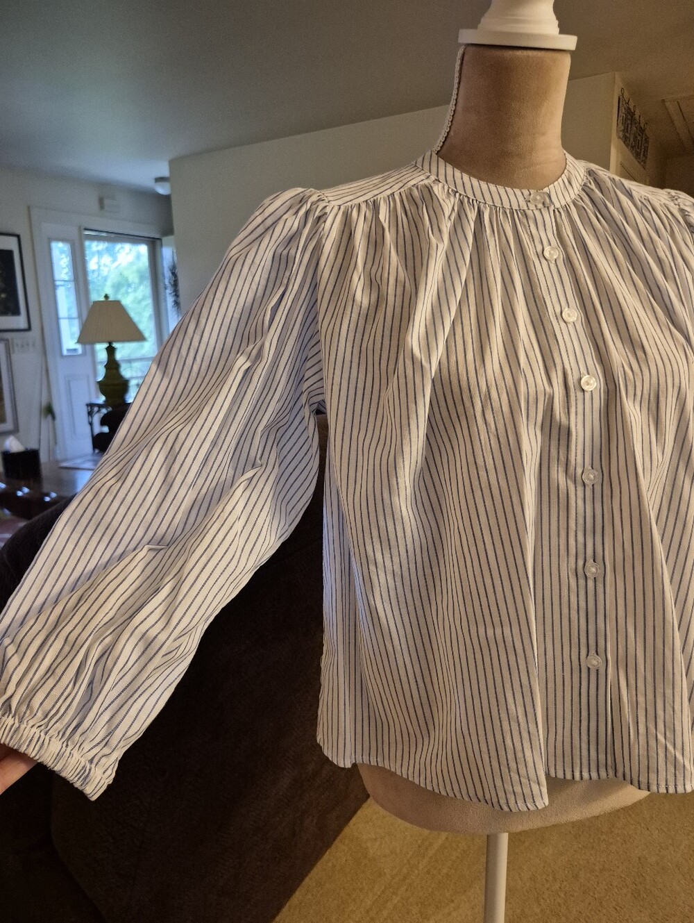 NWT Lot Of 2 Free Assembly Cotton Shirred Button Down Blouses Size XS - Picture 13 of 16